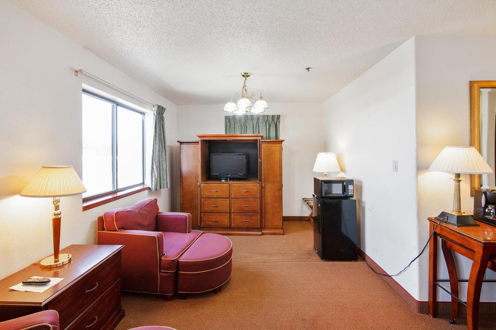 Oyo Hotel Portage I-94 Bagian luar foto